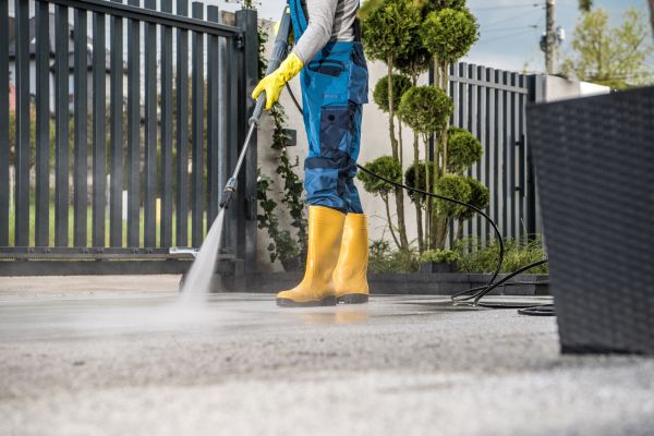 Driveway Power Washing in Vancouver
