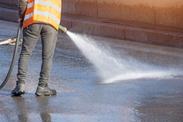 Asphalt Pressure Washing in Vancouver